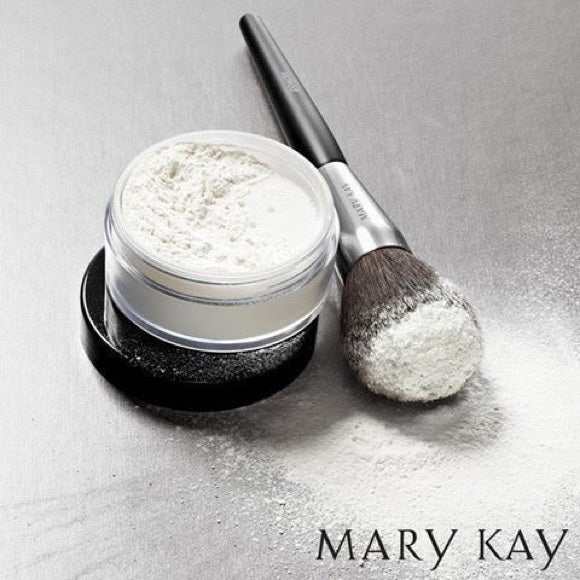 Mary Kay Translucent Loose Powder: All Skin Tones